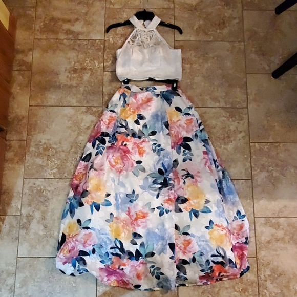 Trixxi Prom Dress - Picture 1 of 2
